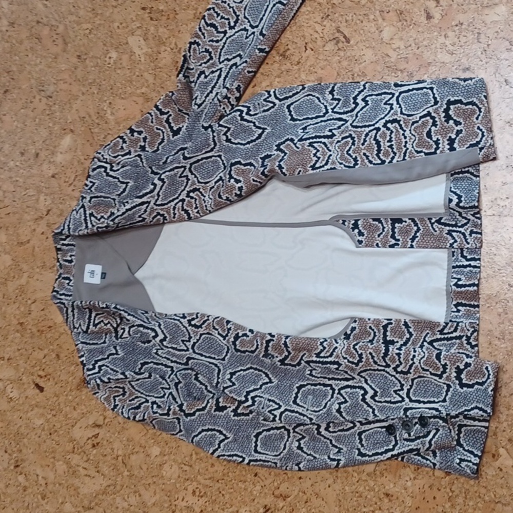 Cabi Python Double Breasted Blazer Women's Size 6 - image 4